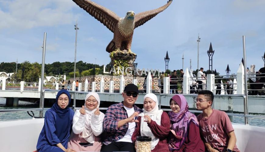 Langkawi Mangrove Tour and Island Hopping